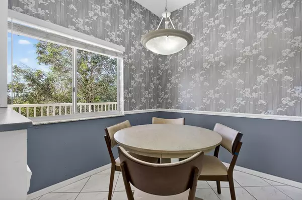 Tamarac, FL 33321,9575 Weldon Cir #C413