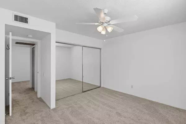 Fort Lauderdale, FL 33334,5314 NE 6th Ave #20G