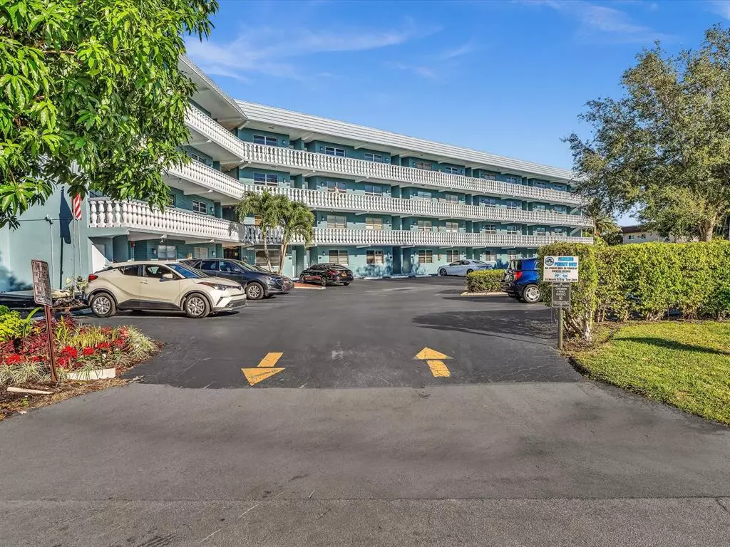 Fort Lauderdale, FL 33305,801 NE 18th Ct #103