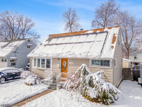 Hawthorne Boro, NJ 07506,186 10Th Ave