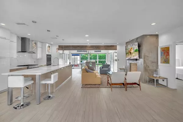 Fort Lauderdale, FL 33305,2212 NE 32nd Ave