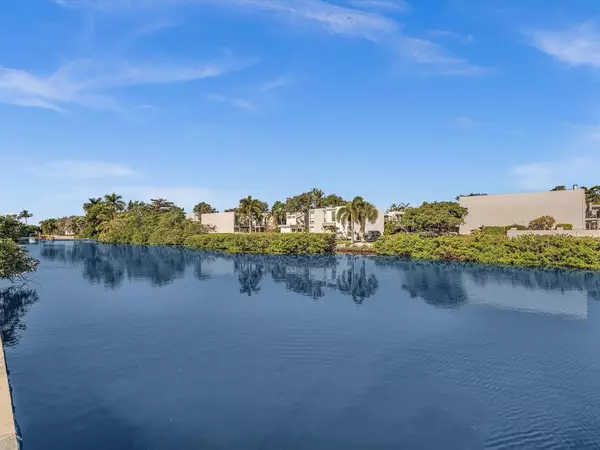 Fort Lauderdale, FL 33305,801 NE 18th Ct #103