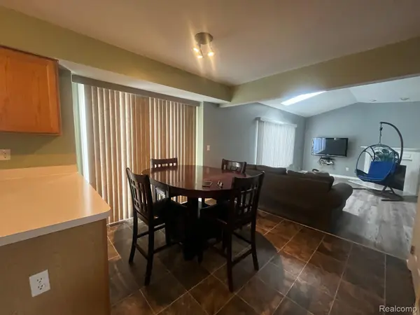 Canton, MI 48188,41587 Pheasant Creek DR