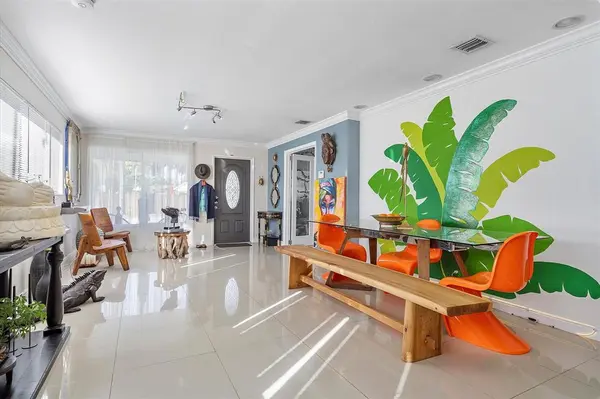 Hollywood, FL 33019,1322 Johnson St