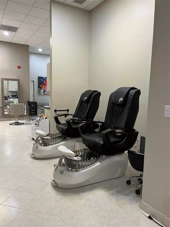 Weston, FL 33331,16102 Emerald Estates Dr #129