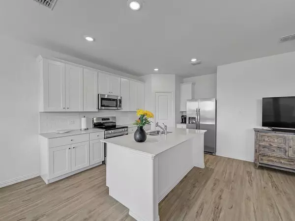 336 Ardsley Lane, Princeton, TX 75407