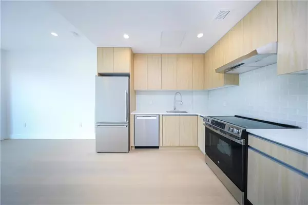 Flushing, NY 11354,150-02 Northern BLVD #6D