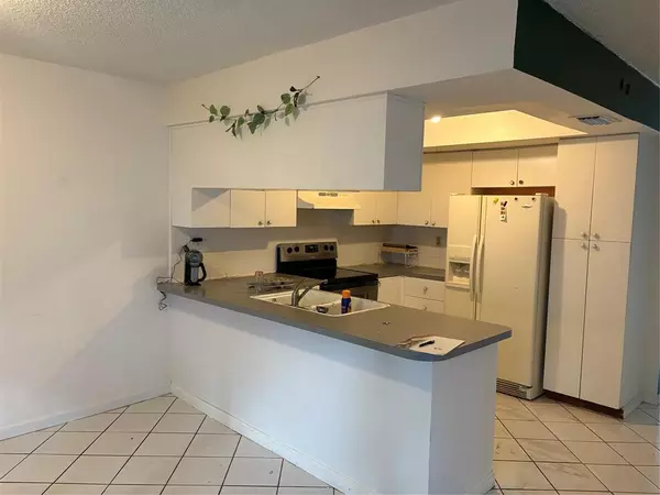 Tamarac, FL 33321,7659 NW 74th Ave