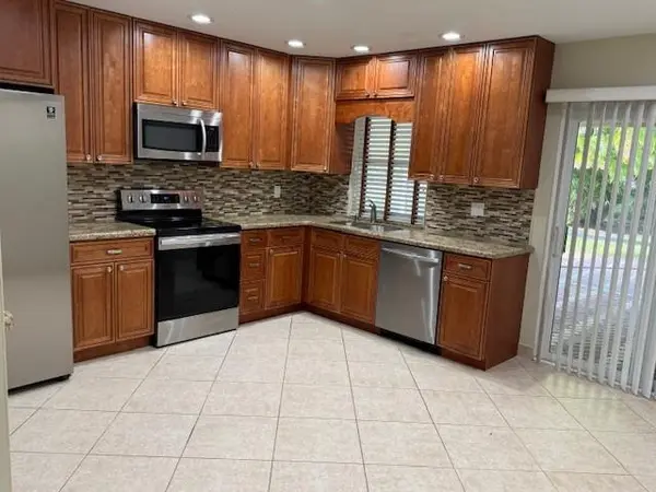 Coral Springs, FL 33071,1800 NW 93RD TER