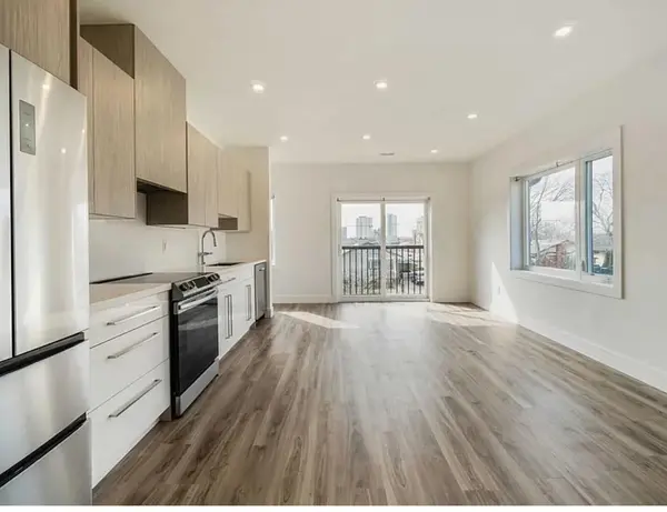 54 Westhampton DR, Toronto W09, ON M9R 1X6