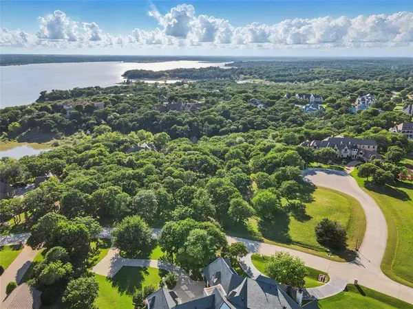 Flower Mound, TX 75022,5901 Rue Jordan