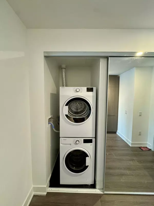 Toronto C14, ON M2N 0M4,36 Olive AVE #1203