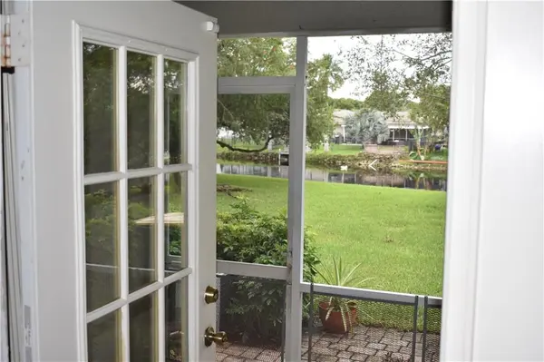 Tamarac, FL 33321,7890 Dixie Beach Circle