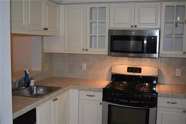 Tamarac, FL 33321,7890 Dixie Beach Circle