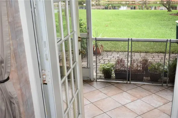 Tamarac, FL 33321,7890 Dixie Beach Circle