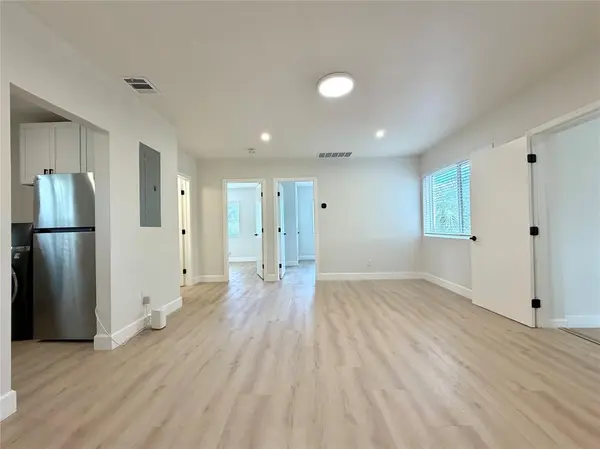 Fort Lauderdale, FL 33311,2943 NW 13th St