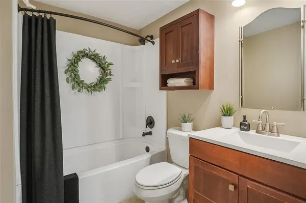 2300 Balsam Drive #G206, Arlington, TX 76006