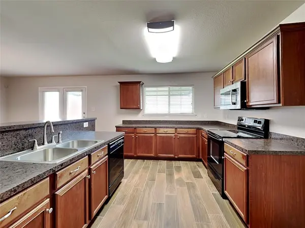 Waxahachie, TX 75165,219 Stable Drive