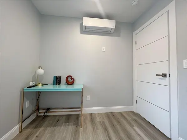 Brooklyn, NY 11232,4016 7th AVE #4R