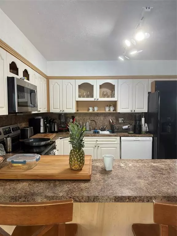 Fort Lauderdale, FL 33315,1370 SW 32nd St