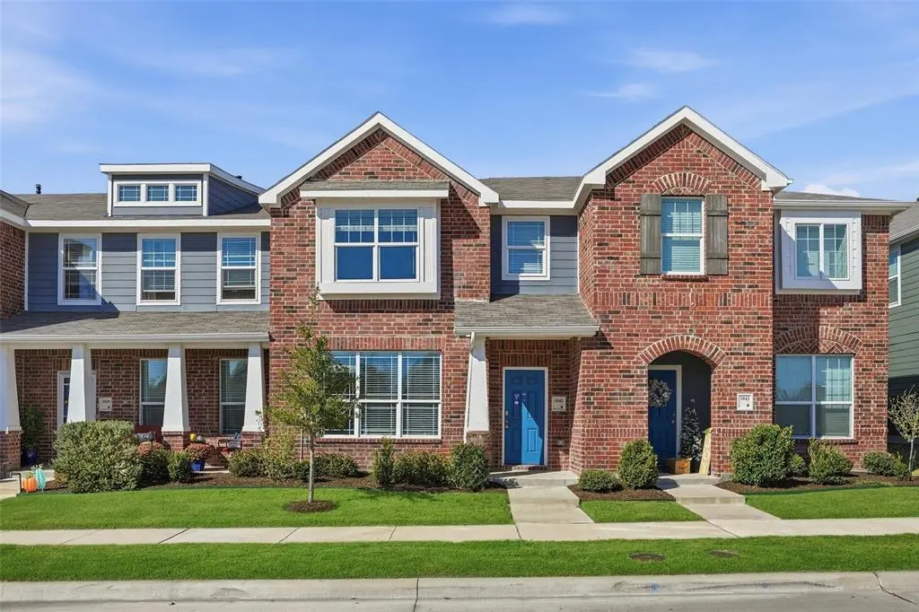 Forney, TX 75126,3941 Hometown Boulevard