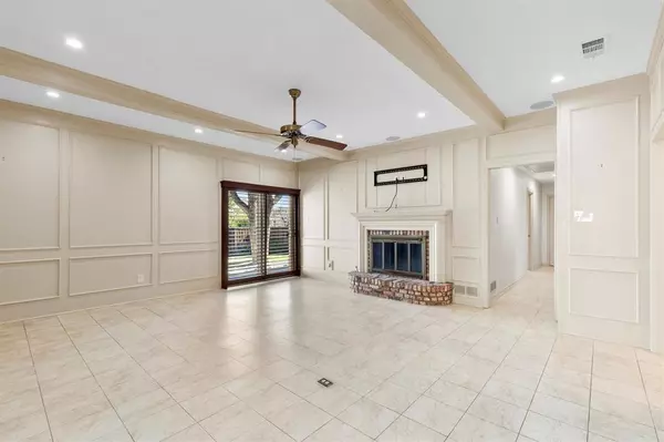 Dallas, TX 75231,7708 Lemmonwood Drive