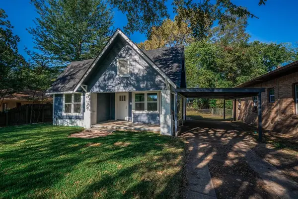 Mineola, TX 75773,607 N Pacific Street