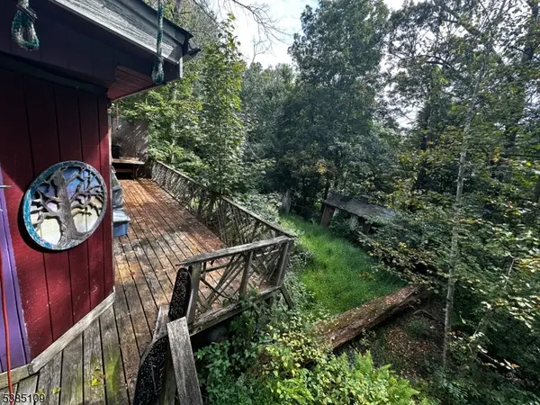 Vernon Twp., NJ 07422,8 Shawondasee Rd