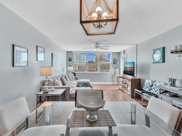 Pompano Beach, FL 33062,201 N Ocean Blvd #202