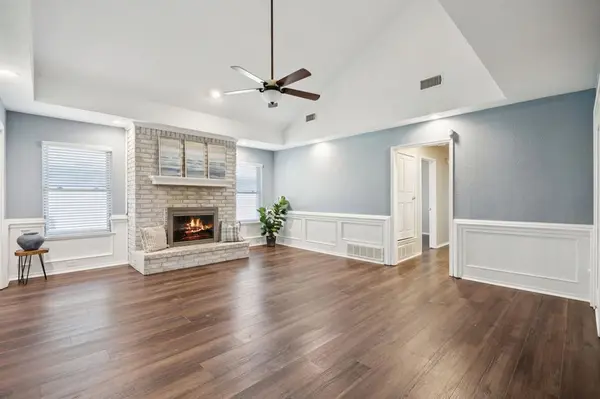 Bedford, TX 76021,3104 Emerald Street