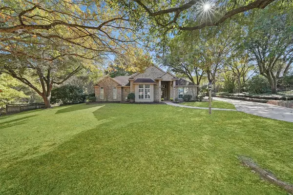 Ovilla, TX 75154,102 High View Court