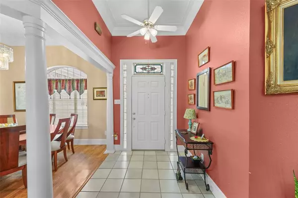 Quinlan, TX 75474,301 N Elm