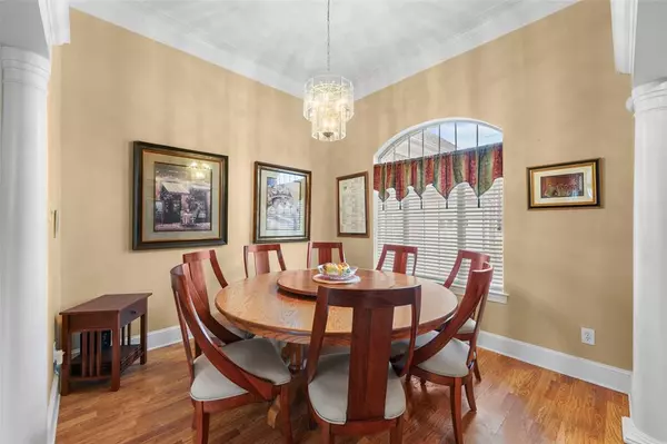 Quinlan, TX 75474,301 N Elm