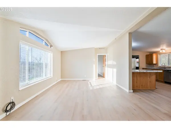 Kelso, WA 98626,276 ALPENRIDGE RD