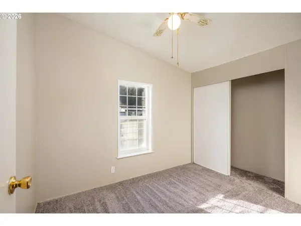 Oakridge, OR 97463,47757 FAIRY GLEN DR