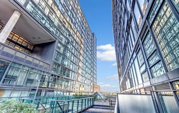 Toronto C01, ON M6J 0C7,36 Lisgar ST #2020E