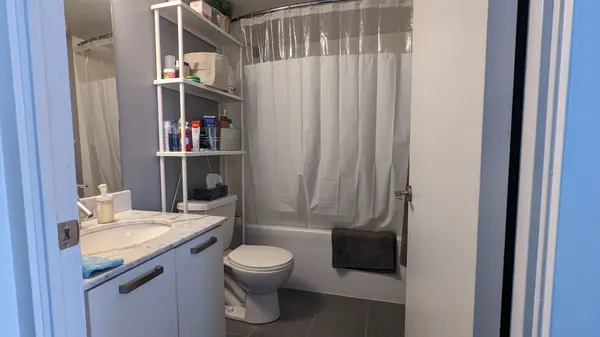 Toronto C01, ON M6J 0C7,36 Lisgar ST #2020E