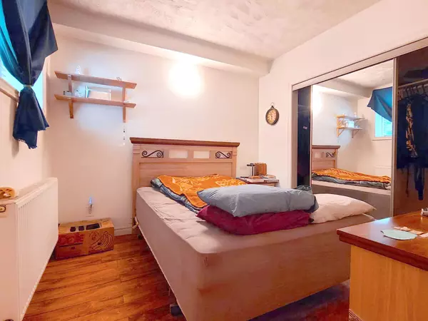 Toronto E04, ON M1R 1S1,1751 Victoria Park AVE #107