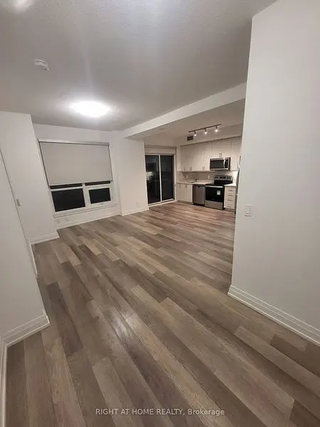 Toronto E05, ON M1T 3J8,3121 Sheppard AVE E #2001