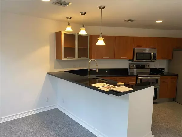 Fort Lauderdale, FL 33301,101 SE 15th Ave #E