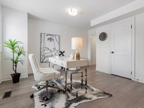 Markham, ON L6C 3L5,4275 Major Mackenzie DR E