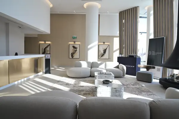 Mississauga, ON L5A 4C6,1 Fairview RD E #810