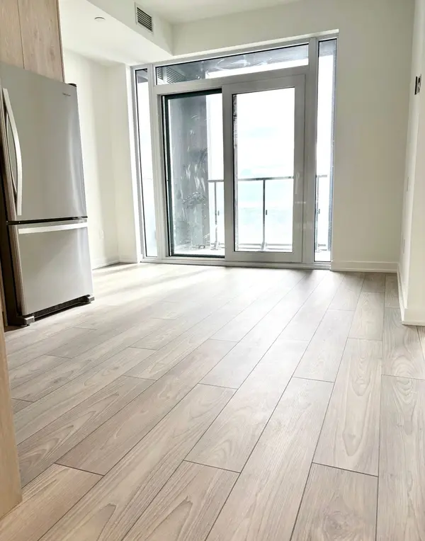 Toronto W08, ON M8Z 0H4,1007 Queensway N/A #1408