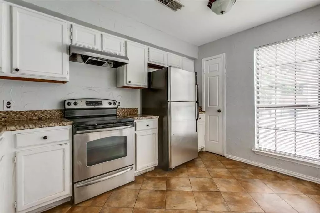 Dallas, TX 75243,9601 Forest Lane #822