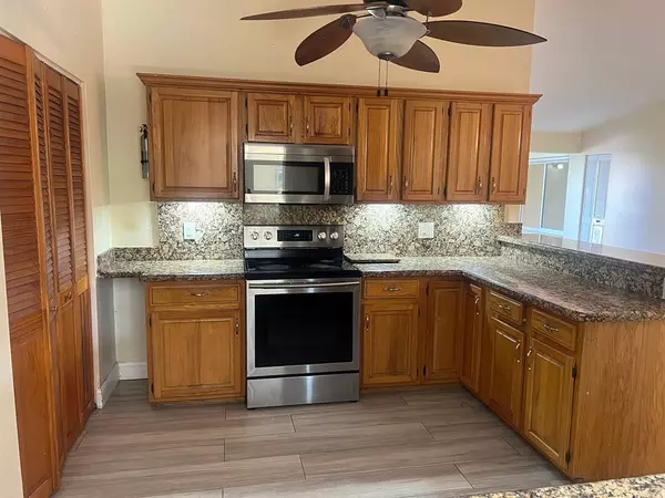 Margate, FL 33068,861 SW 55th Way