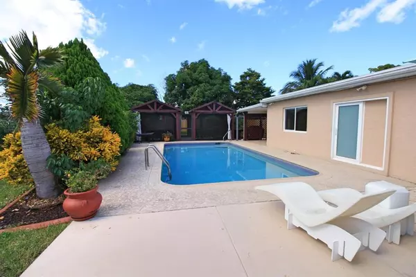 Margate, FL 33068,861 SW 55th Way