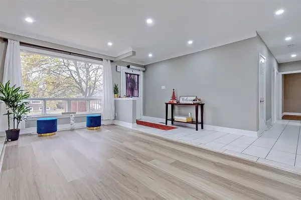 Brampton, ON L6V 1W8,46 Brisco ST