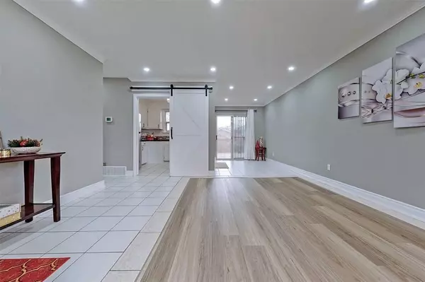 Brampton, ON L6V 1W8,46 Brisco ST