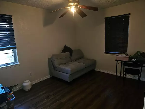 Dallas, TX 75241,3859 Basswood Drive