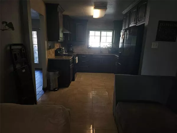 Dallas, TX 75241,3859 Basswood Drive